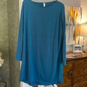 Lululemon Women’s Knit Athletic Dress - size 12